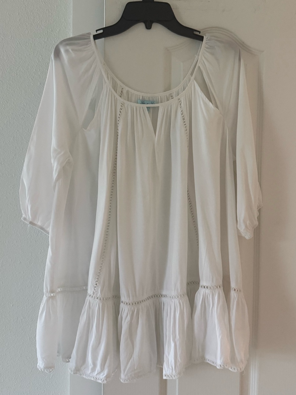 She + Sky White Boho Peasant Blouse Large Ruffle Hem 3/4 Sleeve